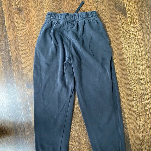 Nike Boys Black Joggers Size XL - Picture 3 of 4